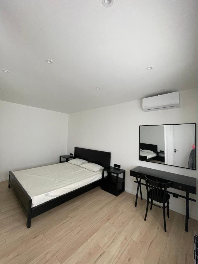 Fresh Central Apartment Tashkent Esterno foto